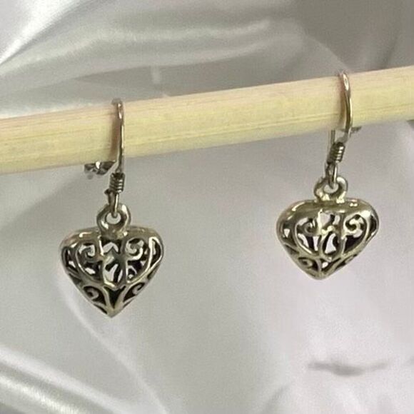 APF Sterling 925 Heart Filigree 1” Dangle Earrings - Picture 2 of 6